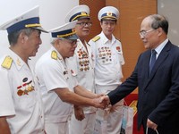Chủ tịch Quốc hội gặp mặt cựu chiến binh Đoàn tàu không số