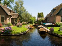 Đẹp mê ngôi làng cổ tích ở Hà Lan