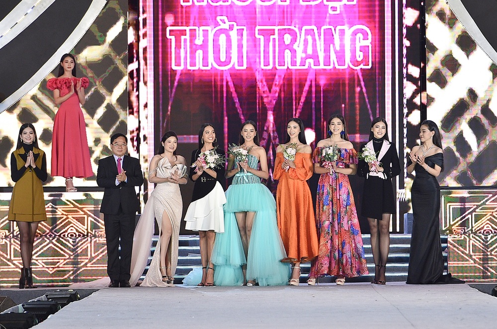 Top 5 Người đẹp Thời trang - Hoa hậu Việt Nam 2020 lộ diện - Ảnh 1.