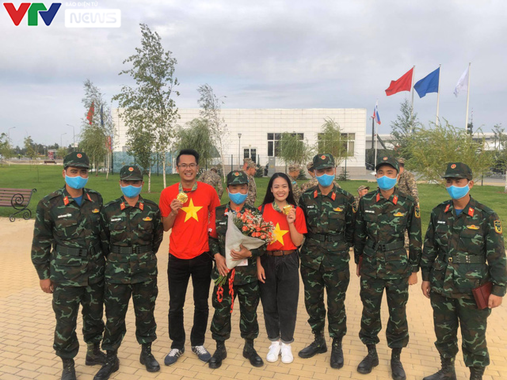 [Ảnh] Đội tuyển Xe tăng QĐND Việt Nam nhận HCV, CĐV nức lòng - Ảnh 19.