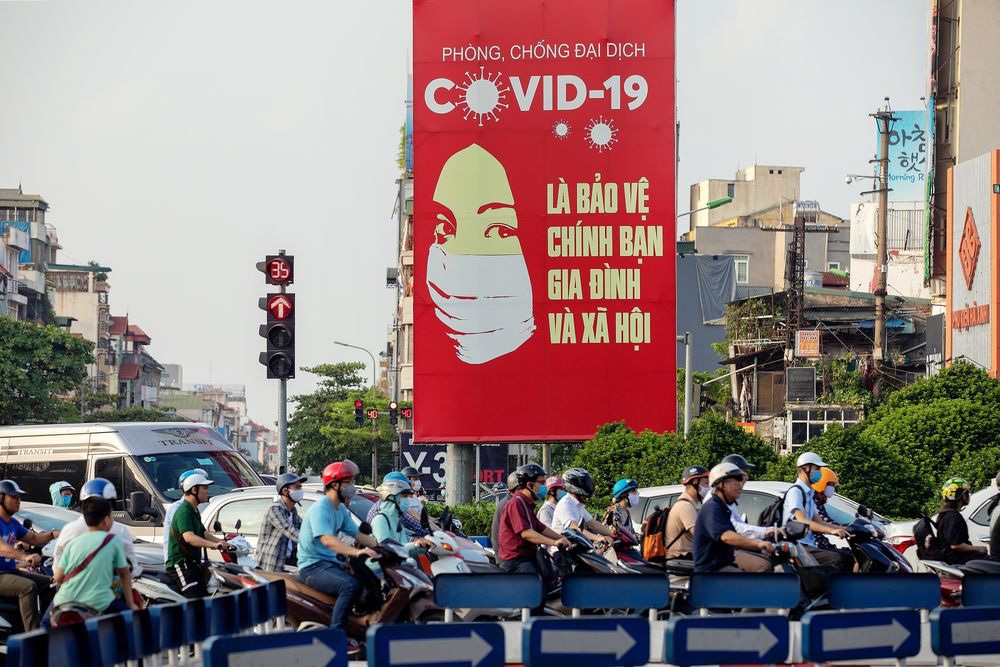 Kinh tế Việt Nam vững vàng vượt sóng lớn: Kỳ tích từ sức mạnh của ý Đảng, lòng dân - Ảnh 4.