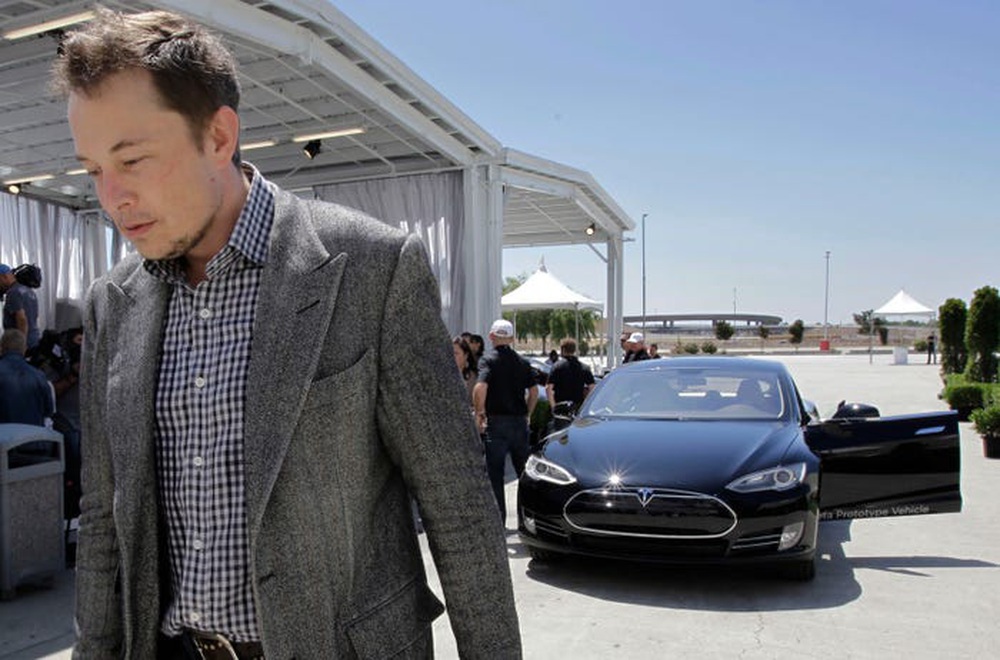 Elon Musk: Từ một đứa trẻ bị bắt nạt, nguồn cảm hứng cho Iron man, đến người giàu nhất hành tinh - Ảnh 19.