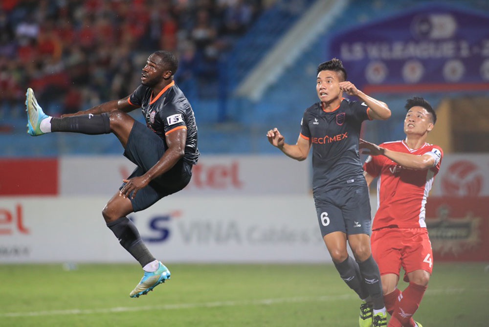 ẢNH: Quế Ngọc Hải trở lại ghi bàn, CLB Viettel có chiến thắng đầu tiên tại V.League 2021 - Ảnh 8.