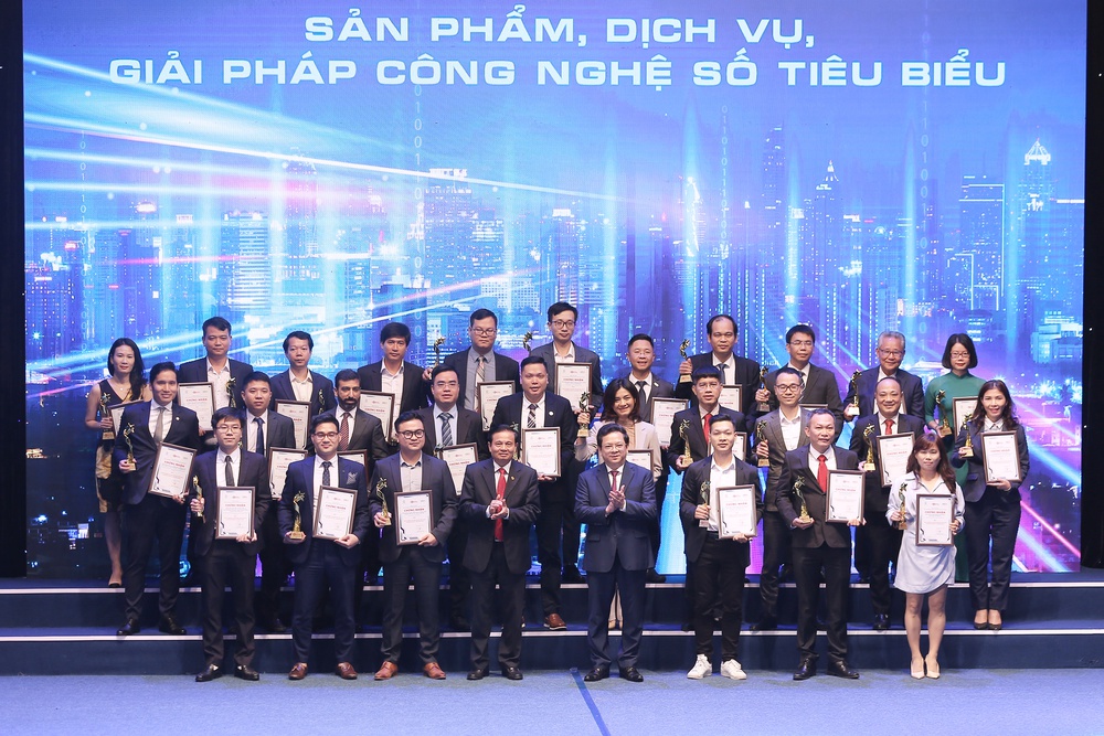 VDA 2022: Vinh danh 49 tổ chức, doanh nghiệp và sản phẩm, giải pháp chuyển đổi số Việt Nam - Ảnh 16.