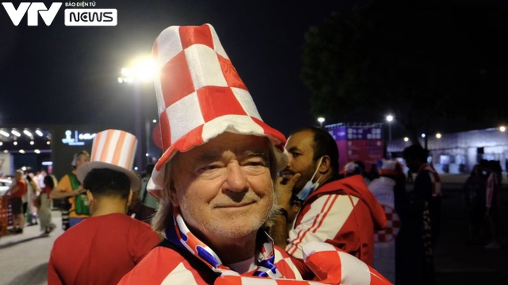 Muôn hình vạn trạng phong cách mũ cổ vũ World Cup 2022 của CĐV Croatia - Ảnh 14.