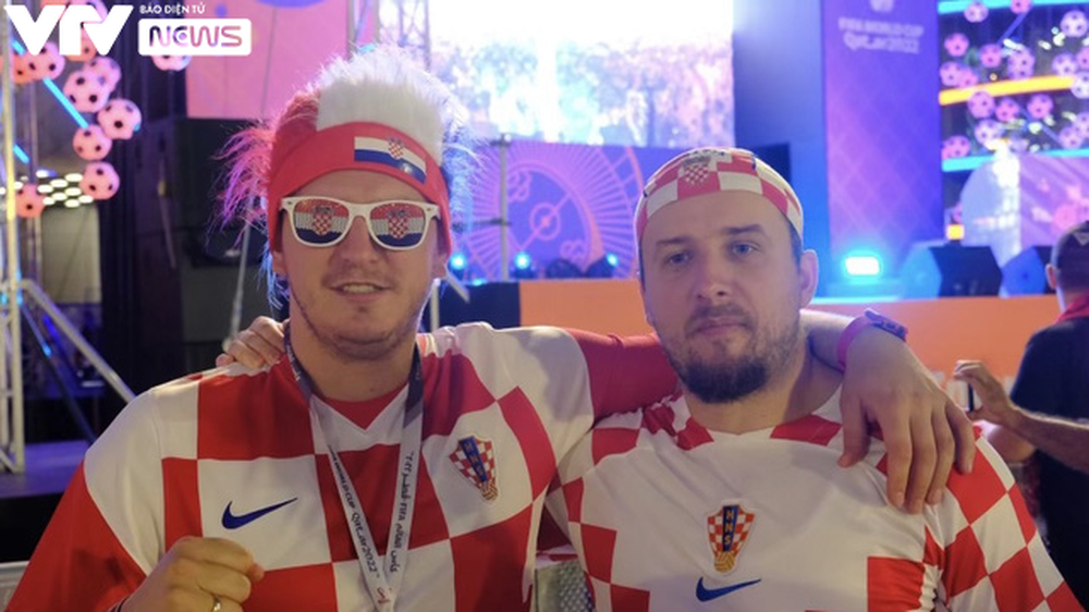 Muôn hình vạn trạng phong cách mũ cổ vũ World Cup 2022 của CĐV Croatia - Ảnh 6.