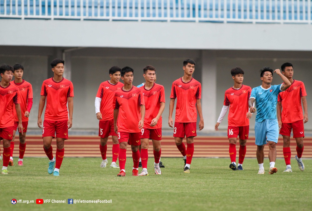U16 Việt Nam hoàn thành buổi tập cuối cùng trước trận chung kết với U16 Indonesia - Ảnh 5.