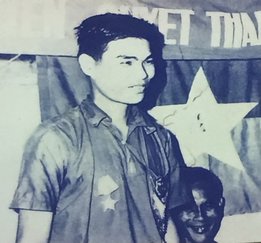 Anh hùng LLVTNDVN Tô Văn Đực – Cỗ máy phá tăng của Quân đội Nhân dân Việt Nam: Bom đạn đã tránh tôi để tôi sống - Ảnh 3.