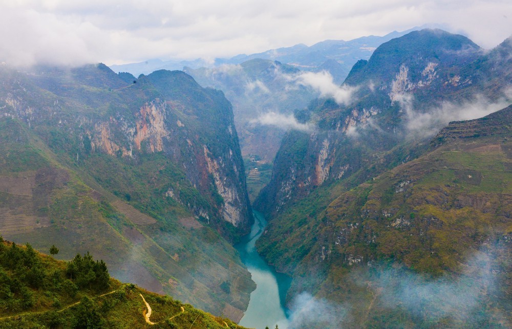 Hà Giang muốn xây cao tốc, làm sân bay, tiến tới làm giàu trên đá - Ảnh 3.