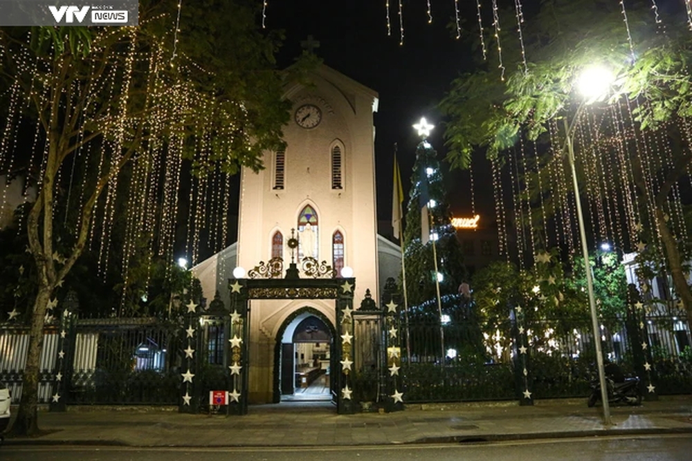 Hà Nội: Các nhà thờ trang hoàng lung linh, lộng lẫy chào đón Giáng sinh 2023 - Ảnh 7.