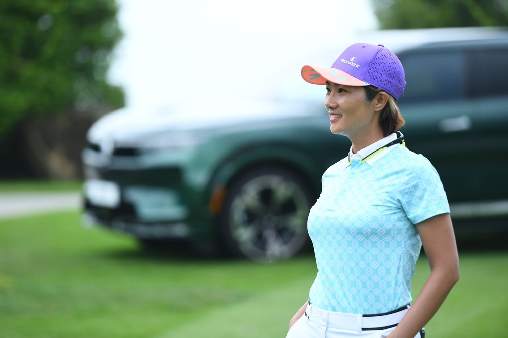 Nguyễn Gia Bảo, nữ tay đua yêu tốc độ, mê golf và thích khẳng định vị thế dẫn đầu - Ảnh 4.