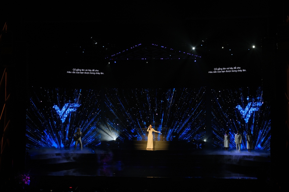 Katy Perry chinh phục khán giả Việt bằng loạt hit ở lễ trao giải VinFuture - Ảnh 4.
