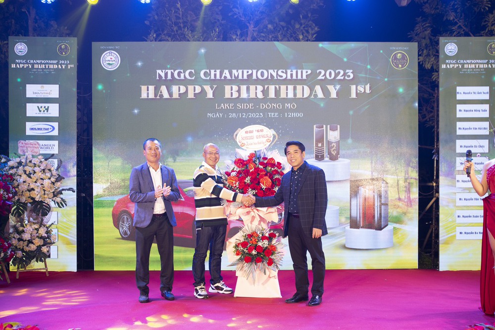144 golfer so tài gay cấn tại giải đấu kỷ niệm 1 năm thành lập CLB họ Nguyễn Thăng Long - Ảnh 3.