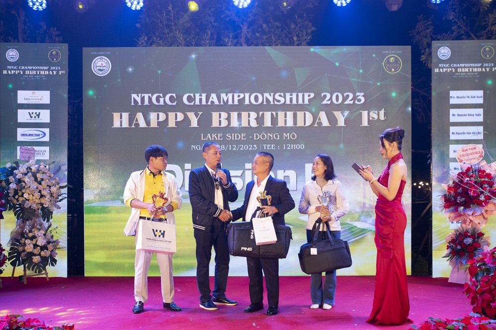 144 golfer so tài gay cấn tại giải đấu kỷ niệm 1 năm thành lập CLB họ Nguyễn Thăng Long - Ảnh 9.
