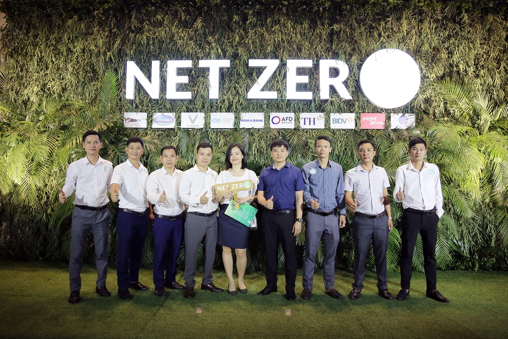 Chùm ảnh: Không gian xanh ấn tượng tại Hội thảo Net Zero - Chuyển dịch Xanh: Cơ hội cho người dẫn đầu - Ảnh 1.