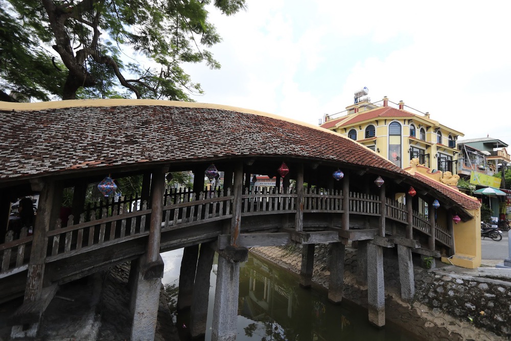 Nét đẹp cổ kính của cây cầu ngói trên 500 tuổi tại Nam Định - Ảnh 11.