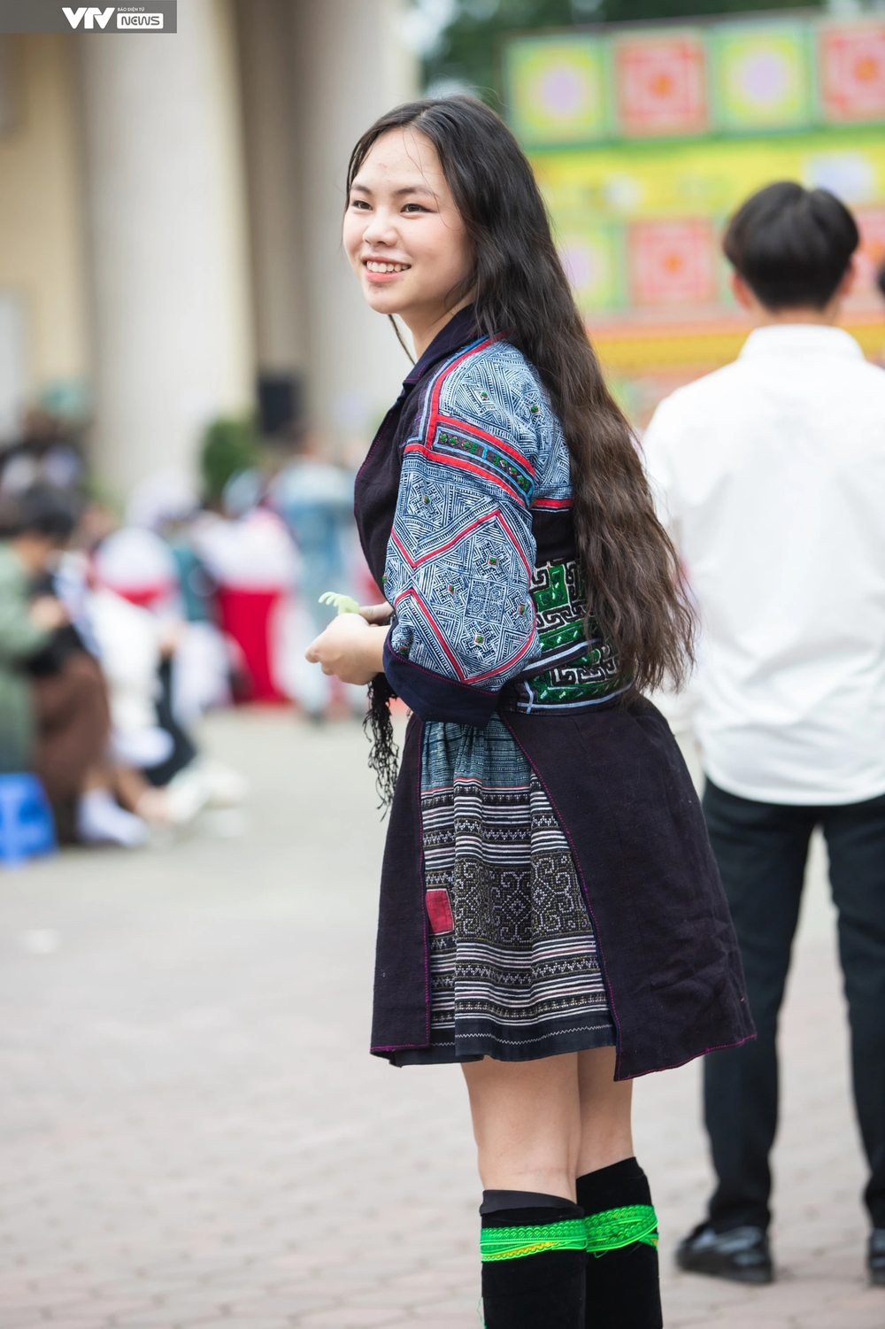 Ngắm dàn trai xinh, gái đẹp dân tộc Mông quy tụ giữa thủ đô Hà Nội - Ảnh 5.
