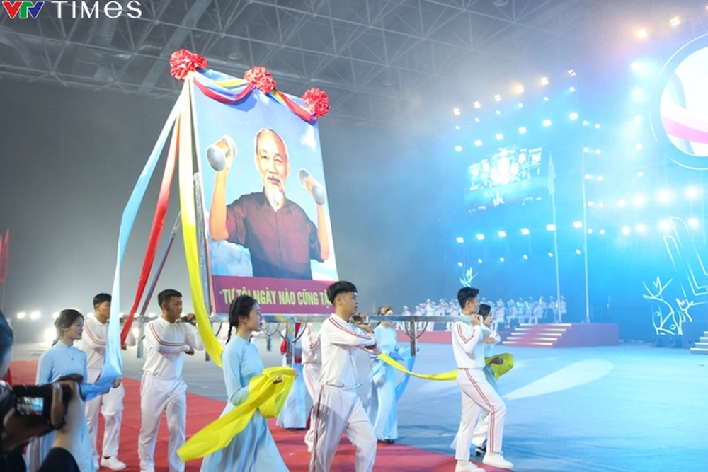 Toàn cảnh Lễ khai mạc Hội khỏe Phù Đổng TP Hà Nội lần thứ X năm 2024  - Ảnh 4.