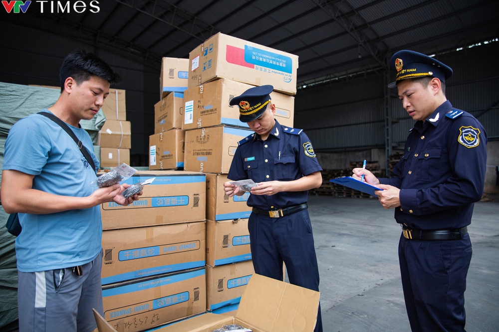 Quyết tâm chống buôn lậu và gian lận thương mại qua biên giới cửa khẩu Chi Ma - Ảnh 5.