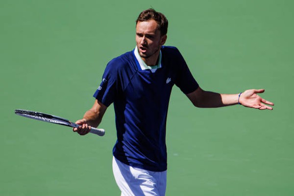 Daniil Medvedev loses world No. 1 position in just 2 weeks