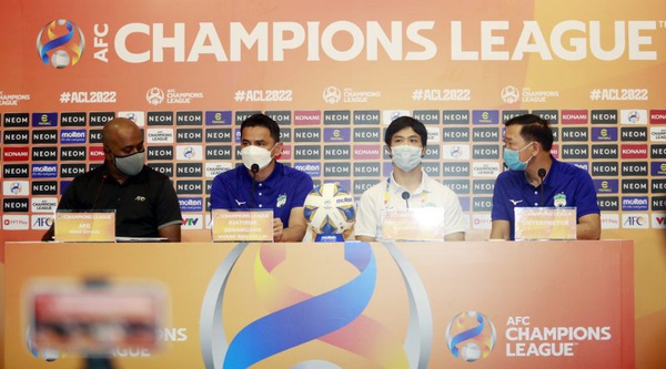 AFC Champions League Press Conference |  Coach Kiatisak: ‘HAGL will try to get points’