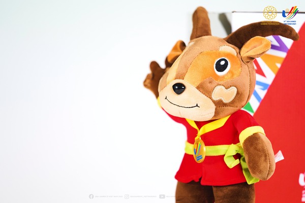 PHOTO: Sao La – SEA Games 31 mascot launches stuffed animal version for fans