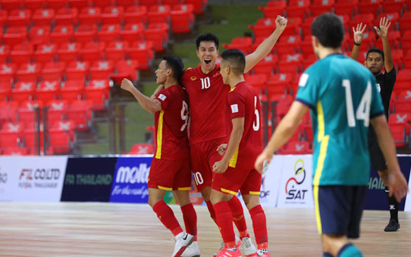 Determine the opponent of Vietnam Tel in the semifinals of the 2022 Southeast Asian Futsal tournament