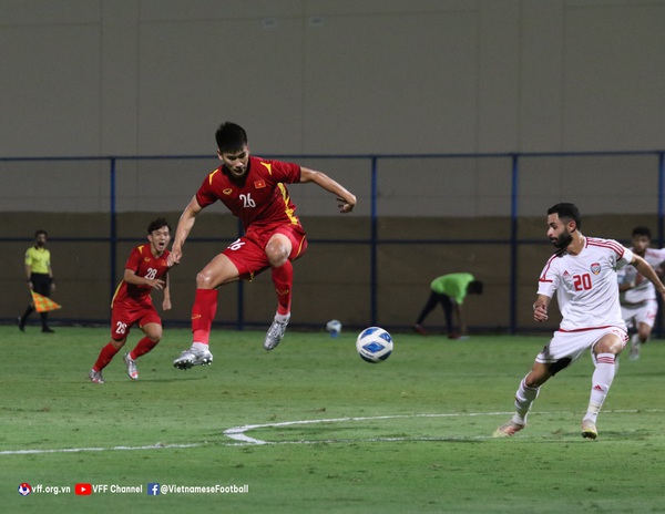 Coach Gong Oh-kyun praised the efforts of the students after the practice match with U23 UAE