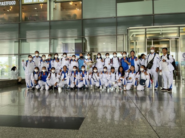 SEA Games 31: Cambodia women’s soccer team arrives in Vietnam