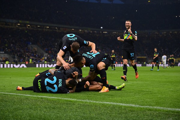 Spectacular upstream, Inter Milan temporarily occupied the top of Serie A