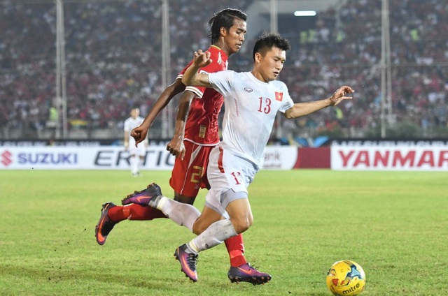 Chùm ảnh: ĐT Việt Nam thắng nghẹt thở trước Myanmar trong ngày ra quân AFF Cup 2016 - Ảnh 8.