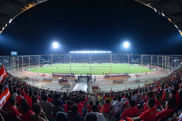Chùm ảnh: ĐT Việt Nam thắng nghẹt thở trước Myanmar trong ngày ra quân AFF Cup 2016 - Ảnh 1.