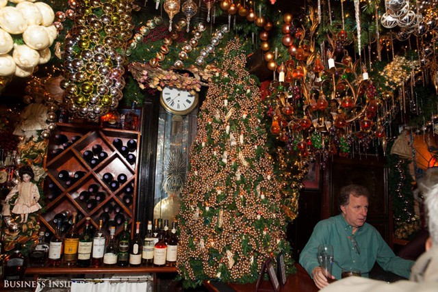 Nhà hàng ở New York mạnh tay chi hơn 60.000 USD trang trí Giáng sinh - Ảnh 15.