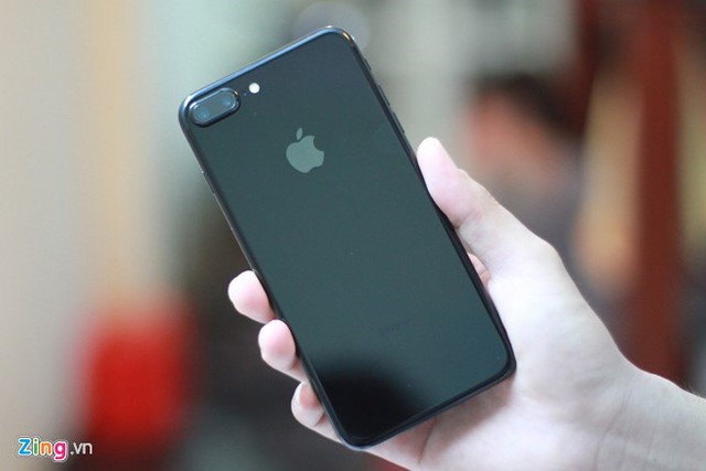 iPhone 8 sẽ có vỏ thép tráng bóng, thêm bản 5,8 inch - Ảnh 1.