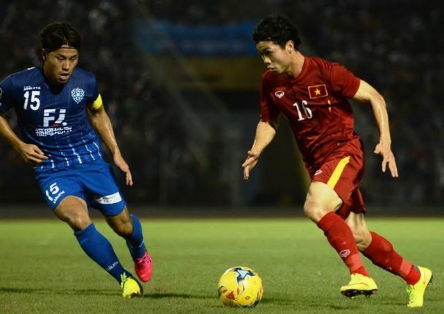 VIDEO: Dứt điểm kém duyên, ĐT Việt Nam hòa không bàn thắng với CLB Avispa Fukuoka - Ảnh 1.
