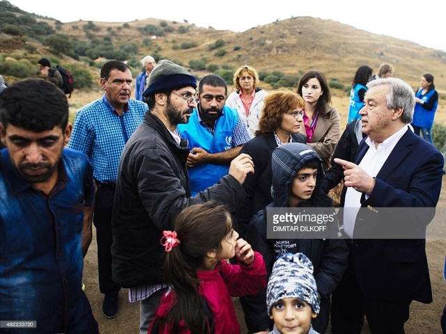 Antonio Guterres - Anh hùng của những người tị nạn trên thế giới - Ảnh 7.