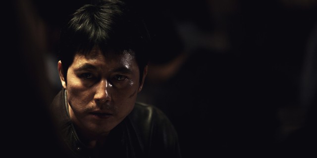 Phim của tài tử Jung Woo Sung công phá rạp chiếu phim xứ Hàn - Ảnh 3.