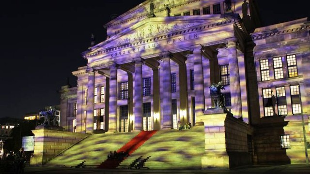 Rực rỡ lễ hội ánh sáng Berlin 2016 tại Đức - Ảnh 2.