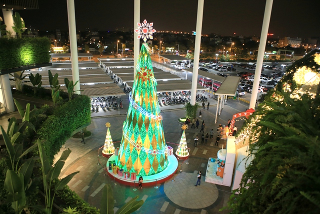 5 lý do biến Aeon mall Long Biên thành điểm đón Giáng sinh tuyệt vời - Ảnh 2.