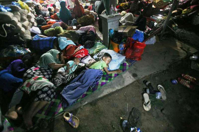 Động đất tại Indonesia gây thiệt hại lớn về người và tài sản - Ảnh 5.