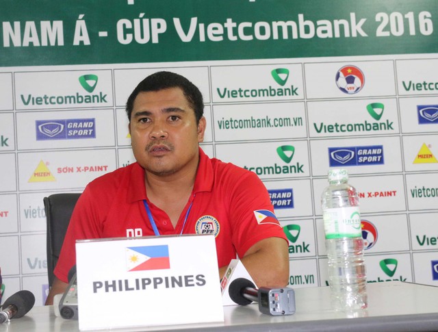 HLV Hoàng Anh Tuấn: “3 bàn thua của U19 Việt Nam đều đến từ lỗi không đáng có” - Ảnh 2.