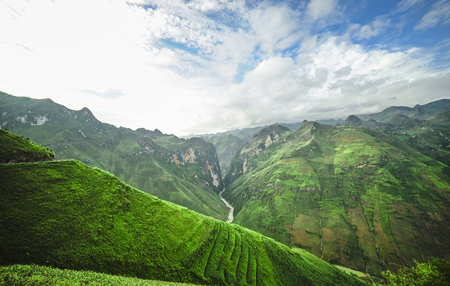 Thiên nhiên Việt Nam đẹp huyền ảo qua ống kính của 9x mê du lịch - Ảnh 9.