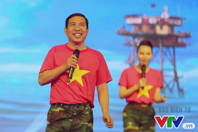 NSƯT Quang Thắng tái xuất làm MC ở Gala Chúng tôi là chiến sĩ - Ảnh 8.
