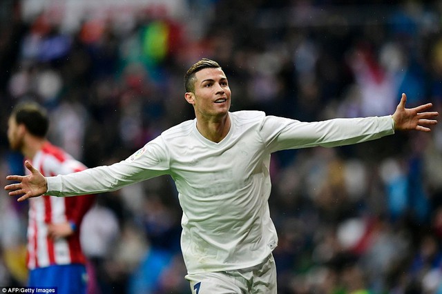 Vòng 13 La Liga: Ronaldo lập cú đúp, Real vẫn suýt mất điểm trên sân nhà - Ảnh 2.