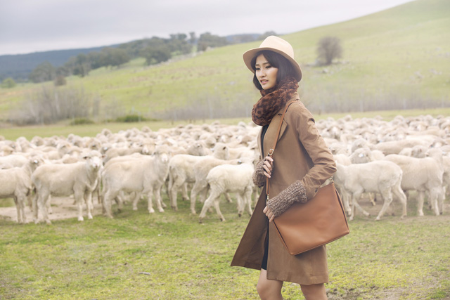 Top 4 Vietnams Next Top Model 2016 đẹp mơ màng giữa bầy cừu - Ảnh 6.