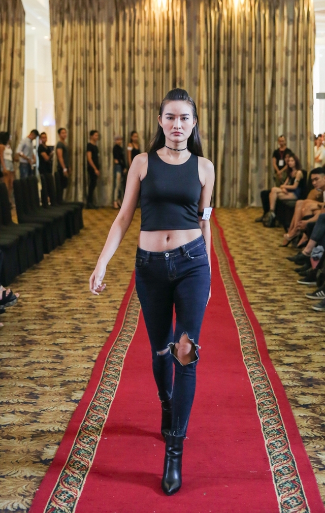 Top 18 VNTM nô nức casting người mẫu Tuần lễ thời trang quốc tế Việt Nam - Ảnh 1.