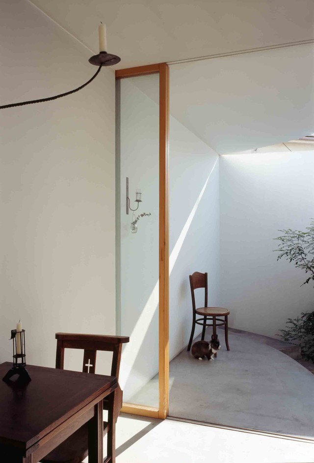 Căn nhà tình yêu 33 m2 tiện nghi và tối giản ở Nhật - Ảnh 9.