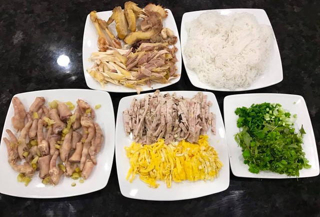 Những bữa cơm ngon tự tay Lã Thanh Huyền vào bếp nấu - Ảnh 1.
