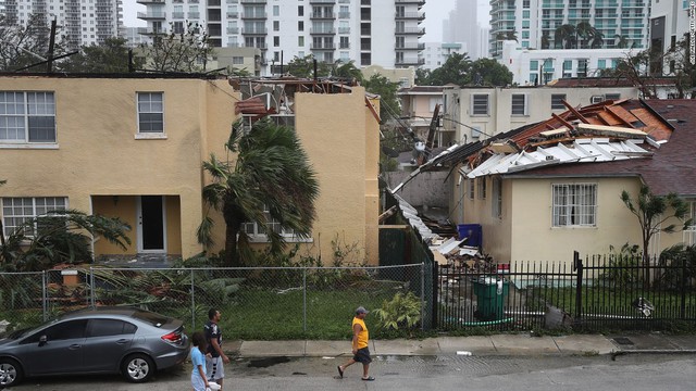 Siêu bão Irma trút cuồng nộ ở Florida, ít nhất 4 người thiệt mạng - Ảnh 14.