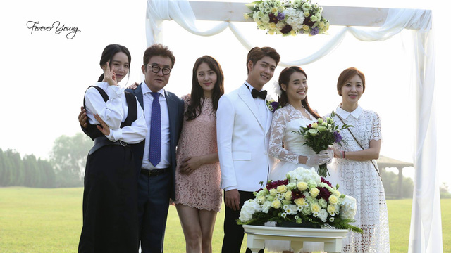 Tuổi thanh xuân 2: Trọn vẹn bộ ảnh đám cưới đẹp như mơ của Linh (Nhã Phương) và Junsu (Kang Tae Oh) - Ảnh 10.